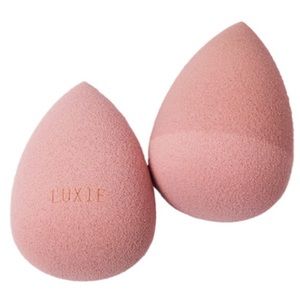 Luxie Beauty Sponge Set One Duo-Sided Sponge & One Microfiber Sponge